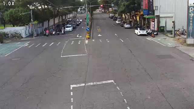 中清路三段/家樂福旁(右側車流往大雅)