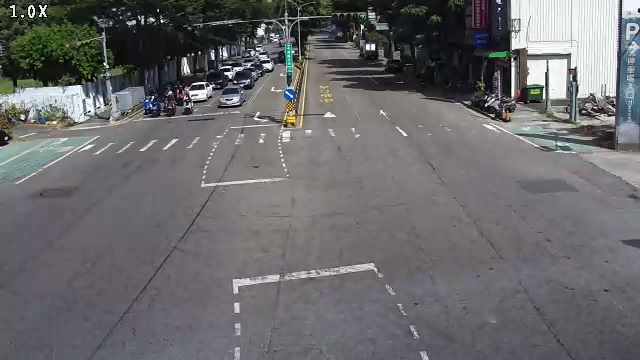 中清路三段/家樂福旁(右側車流往大雅)