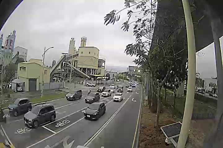 環中路/中山路(往旱溪-路口前內側)