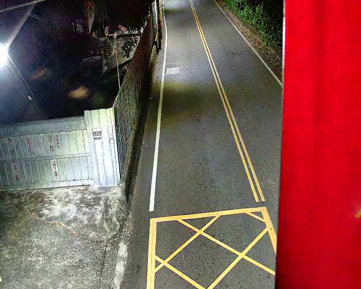 新社區中正街(右側車流往社寮角)Zhongzheng St.(Right side Traffic flow to Sheliaojiao)