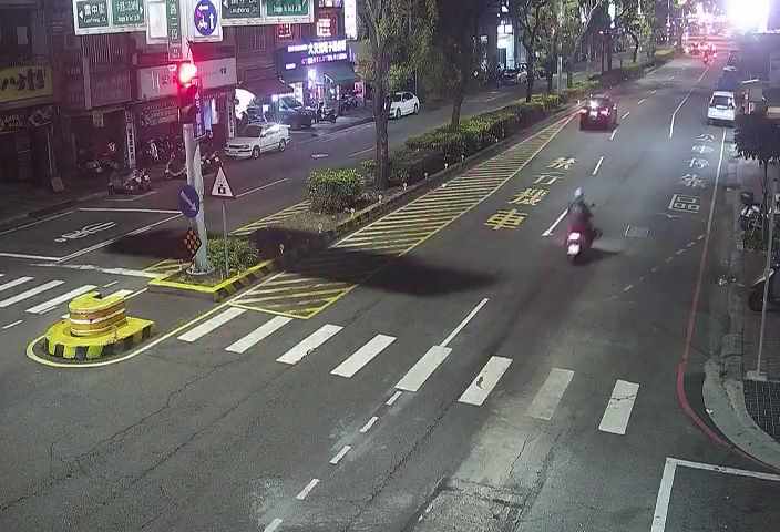 台中市北屯區中清路/雷中街(右側車流往文心路)