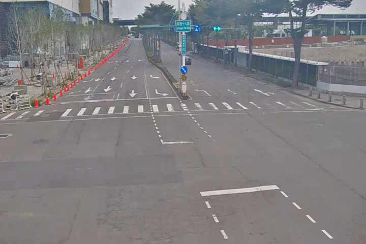 台中市道路 [06182]崇德路三段/崇德十九路(右側車流往環中路)Chongde Rd/Chongde 19th Rd (Right side Traffic flow to Huanzhong Rd ) 距離333公尺