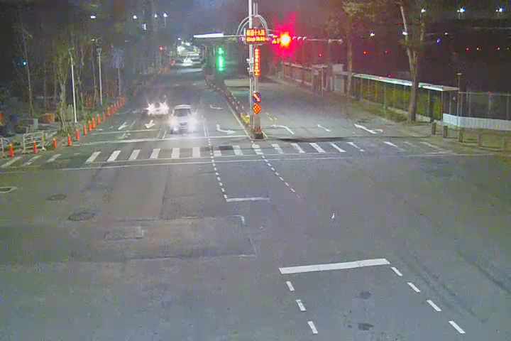 崇德路三段/崇德十九路(右側車流往環中路)