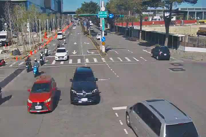 台中市北屯區崇德路三段/崇德十九路(右側車流往環中路)