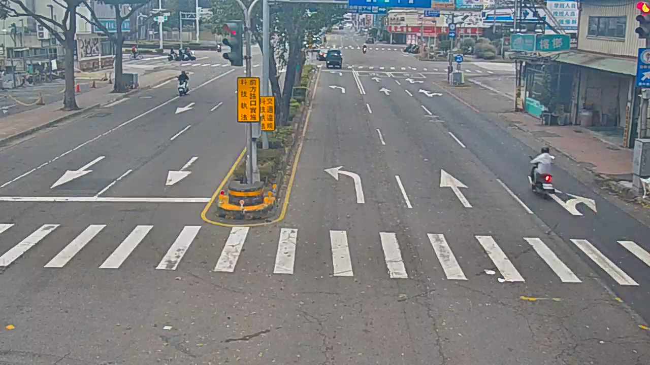 中清路/清武巷(右側車流往文心路)