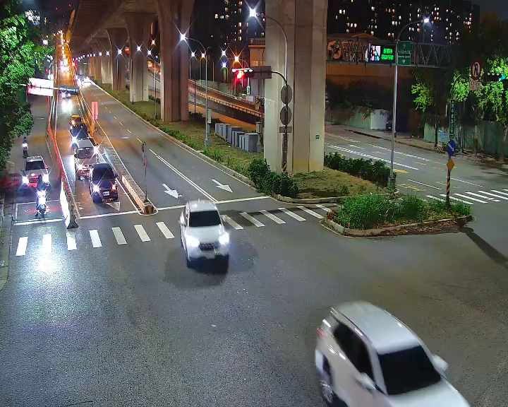 環中東路/建軍二街(太原下匝道車流往東山路)