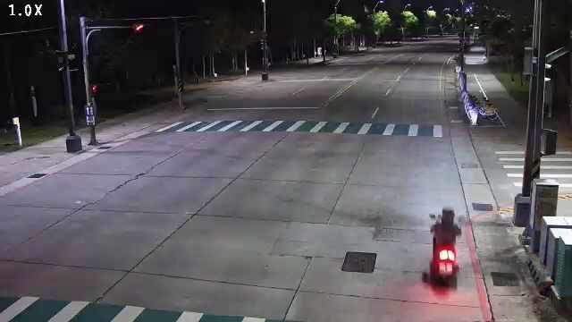 中科路/中央公園遊客中心(右側車流往環中路)