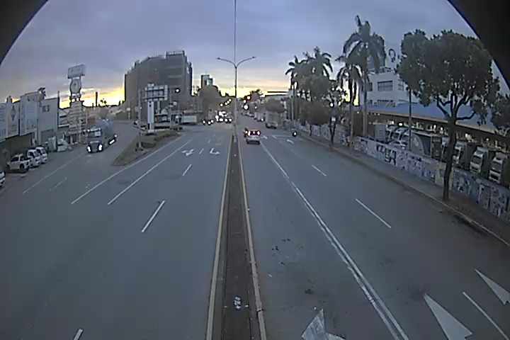 台中市道路 [28193]中清路/中清聯絡道大雅端 (右側車流往環中路) Zhongqing Rd. (Right side Traffic flow to Huanzhong Rd.) 距離537公尺