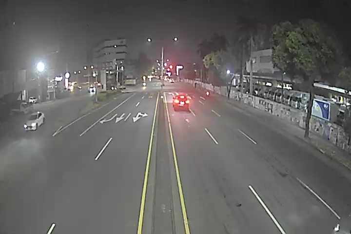 中清路/中清聯絡道大雅端 (右側車流往環中路) Zhongqing Rd. (Right side Traffic flow to Huanzhong Rd.)