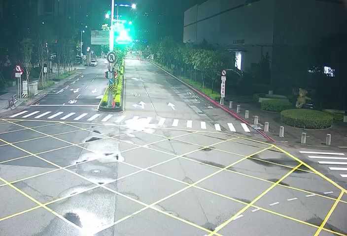 台中市北屯區敦富路/南興北一街(右側車流往潭子)