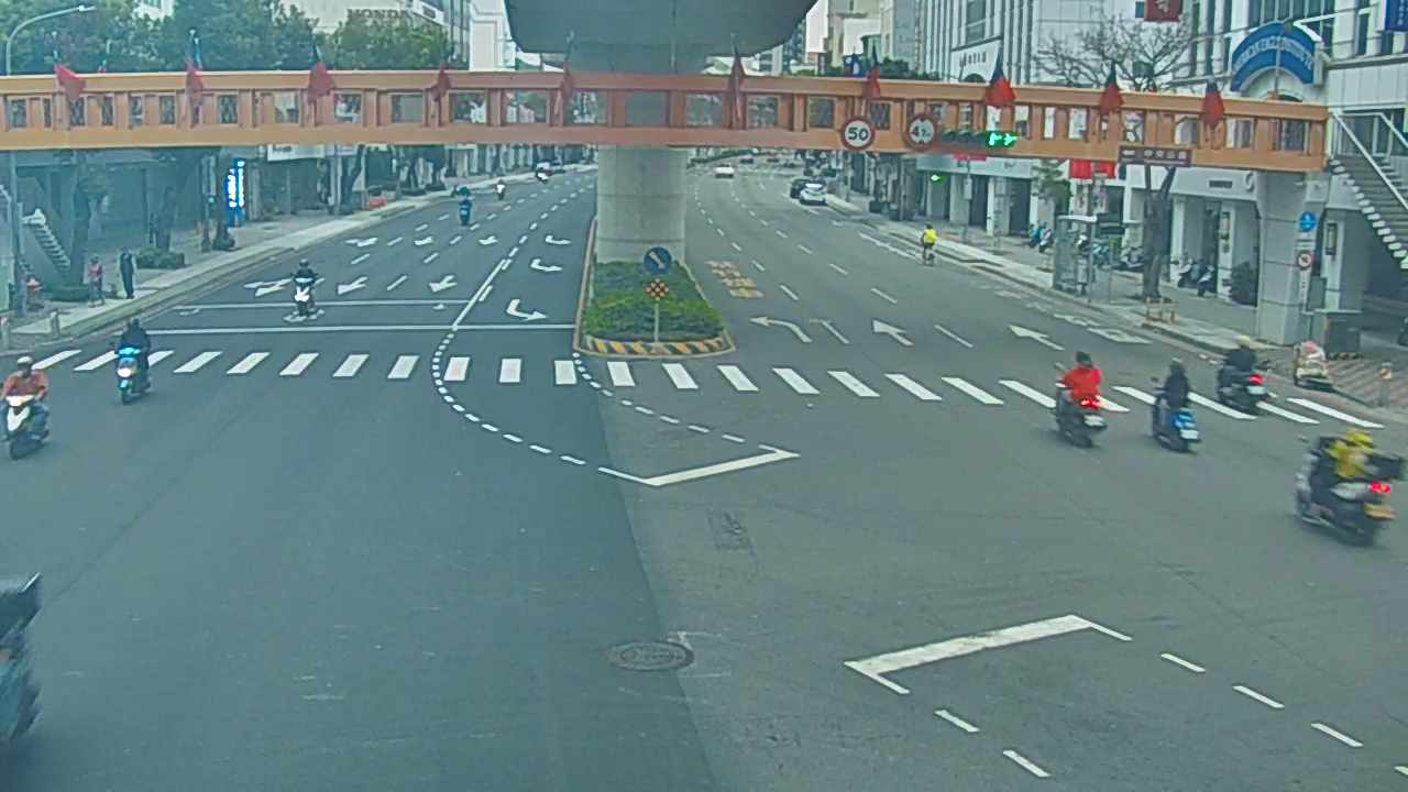 文心路/甘肅路(右側車流往河南路)