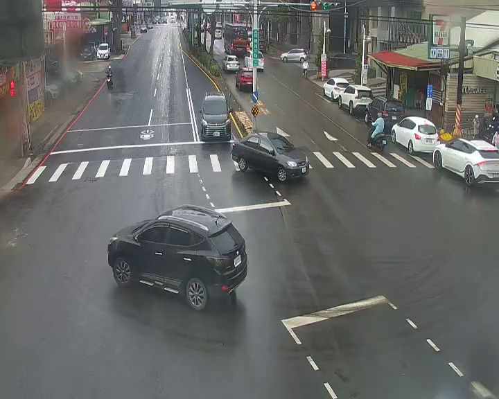 台中市北屯區崇德路/豐樂路(右側車流往環中路)