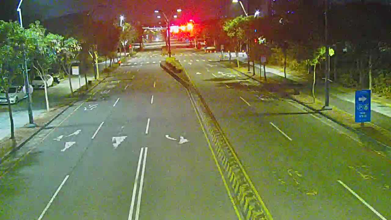 凱旋路/大鵬路(右側車流往凱旋七街)