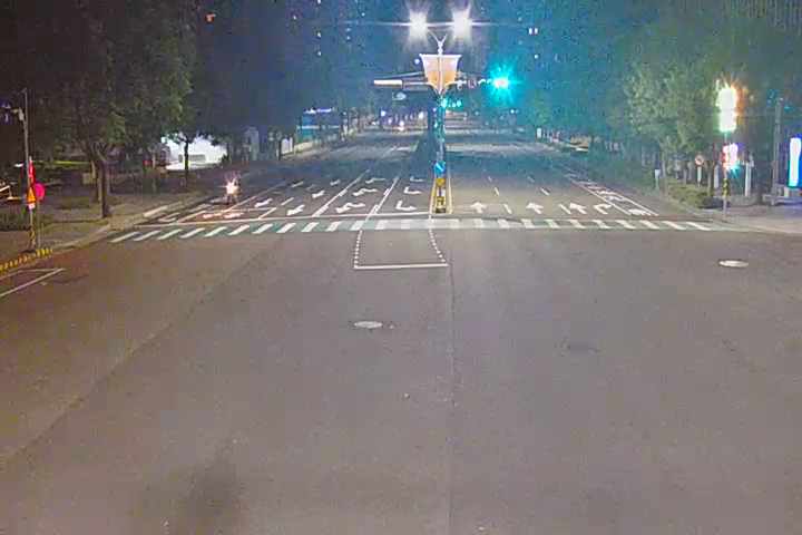 市政北七路/惠中路(右側車流往市政路)