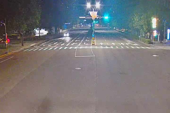 市政北七路/惠中路(右側車流往市政路)