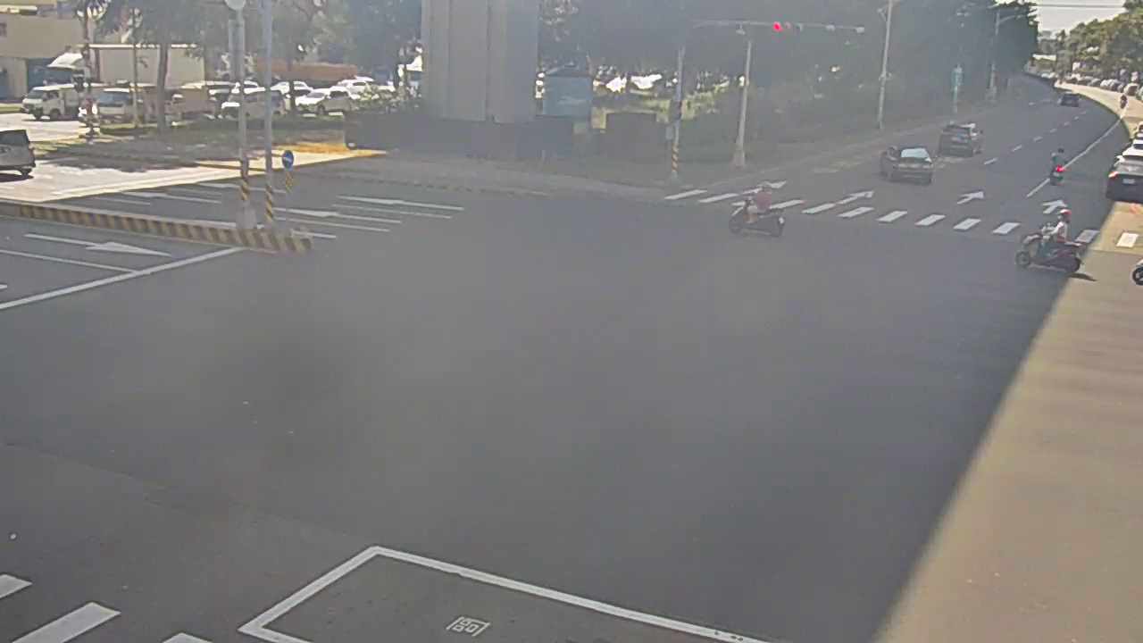 環中路/中山路(右側車流往崇德路)