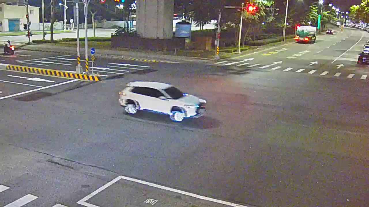 環中路/中山路(右側車流往崇德路)